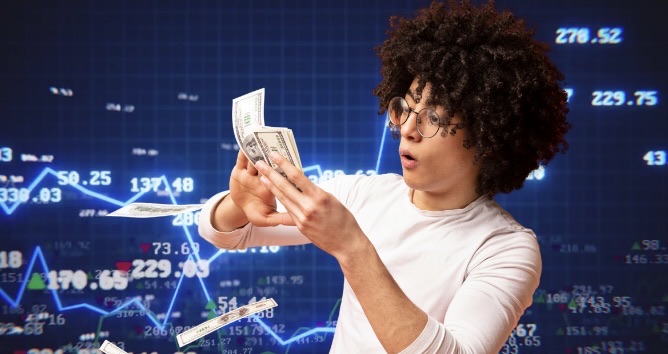 UEC’s +223% Stretch: What $500 a Month Could Mean